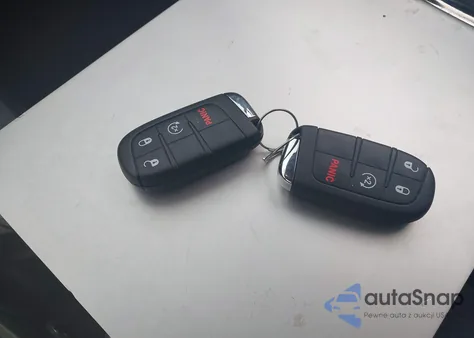 2018 Jeep Renegade Limited 4X4 from USA, damaged, VIN ZACCJBDB7JPH43610